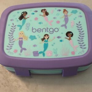 Bentgo Kids Mermaid Lunchbox in Purple & Mint